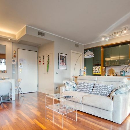 Caseospitali - Casa Di Bibi, Colorato Ed Elegante Bilocale Vicino Al Naviglio Martesana Per 4 维默德隆尼 外观 照片