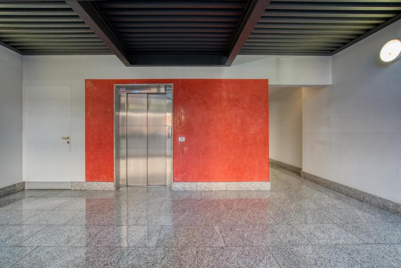 Caseospitali - Casa Di Bibi, Colorato Ed Elegante Bilocale Vicino Al Naviglio Martesana Per 4 维默德隆尼 外观 照片