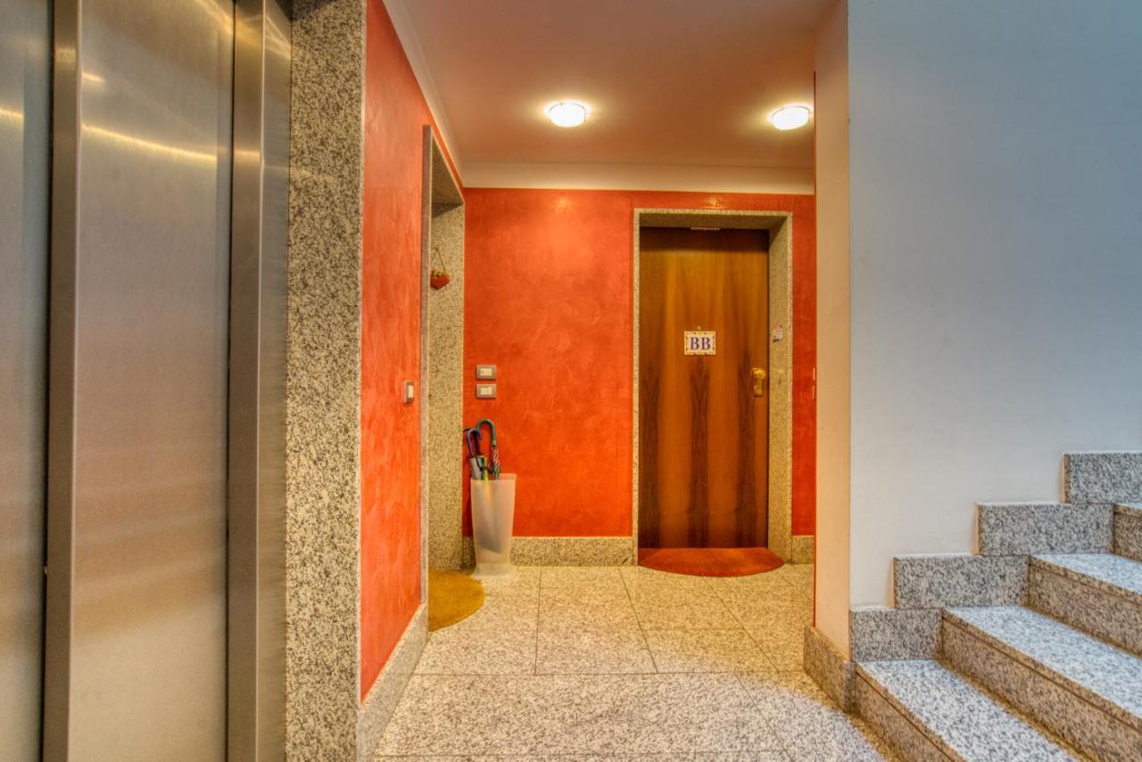 Caseospitali - Casa Di Bibi, Colorato Ed Elegante Bilocale Vicino Al Naviglio Martesana Per 4 维默德隆尼 外观 照片